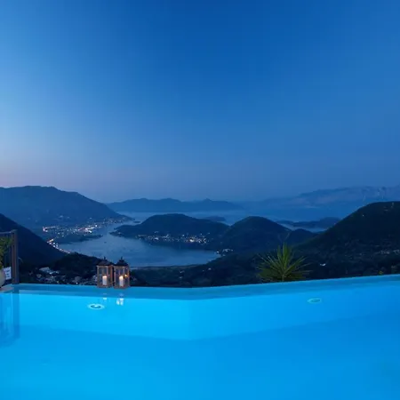 Peaceful With Stunning Sea Views 别墅 *